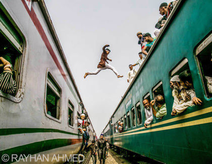 The Great Modern Street Life Photographers You Can Learn From