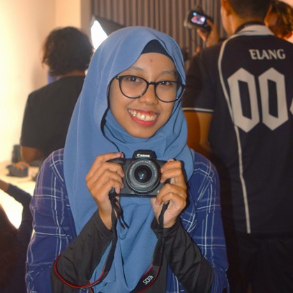 Photographer Annisa Hishnul Izza Mataram  Indonesia
