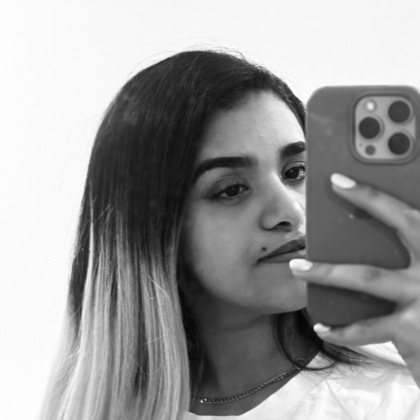 Zeinab Nikbakht photographer profile
