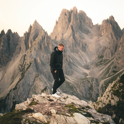 Jupp Hauff photographer profile