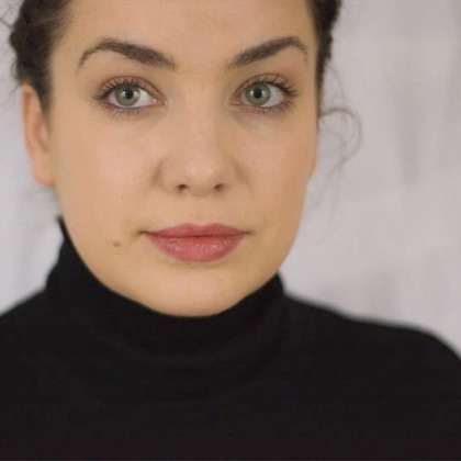 Ioana Bogdan photographer profile