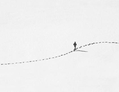 FREEDOM — An Interview with Minimalist Photographer Mostafa Nodeh